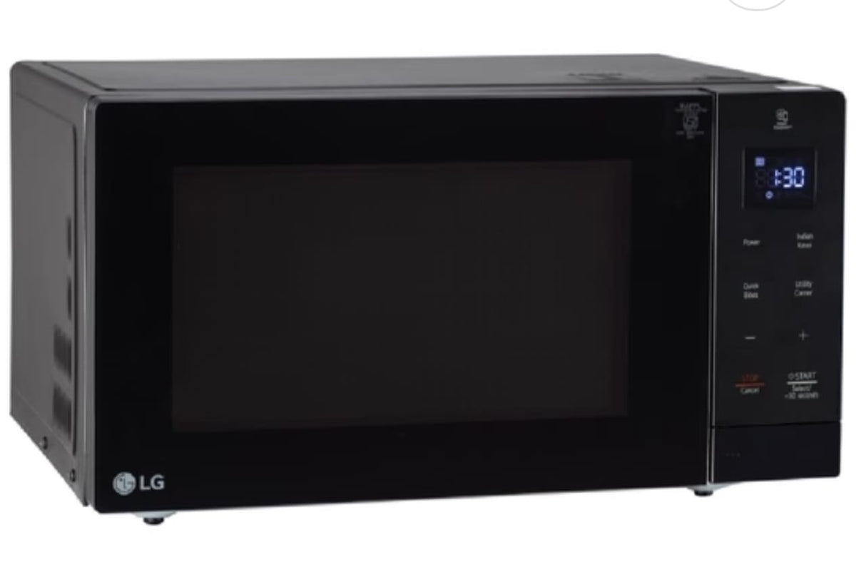LG 30L Solo Microwave Oven with Intellowave Technology & Auto Cook Menu (Black - MS3032BK)